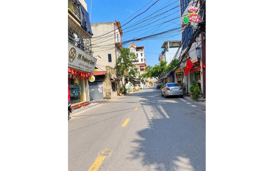 Tôi chính chủ bán đất tặng nhà, 52.2m², sổ đỏ Đông Anh, sát chân cầu Thượng Cát tiềm năng tăng giá cao.