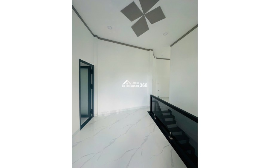 BH_NHÀ MỚI 2 MẶT TIỀN ĐƯỜNG XE HƠI P.TÂN VẠN _3,55 TỶ
