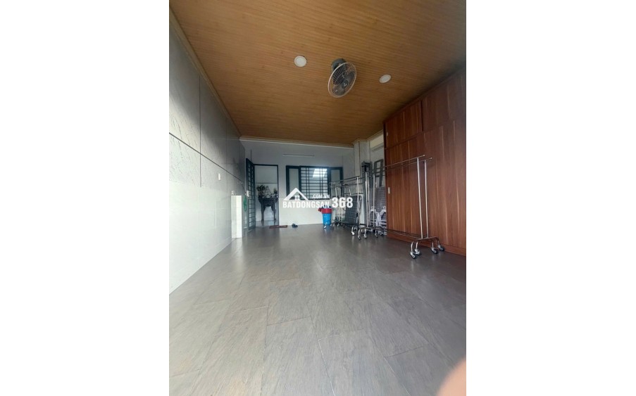 MẶT TIỀN KINH DOANH SÁT CHỢ VẢI TÂN BÌNH. GIÁ 18 tỷ