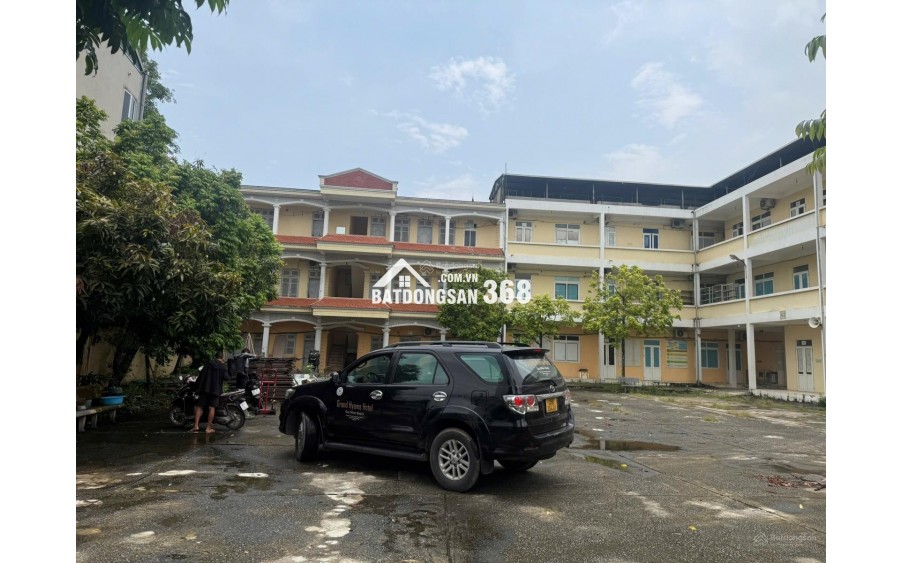 [CHO THUÊ] NGUYÊN KHU TRUNG TÂM ĐÀO TẠO & VĂN PHÒNG 3.000M² – MẶT TIỀN QUỐC LỘ 32, HOÀI ĐỨC, HÀ NỘI