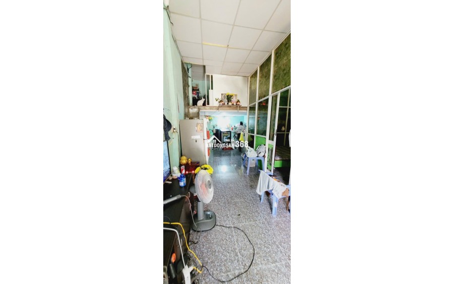 CHÍNH CHỦ CẦN BÁN NHÀ HẺM XE HƠI- GIÁP QUẬN 6- ĐỐI DIỆN BẾN XE MIÊN TÂY
