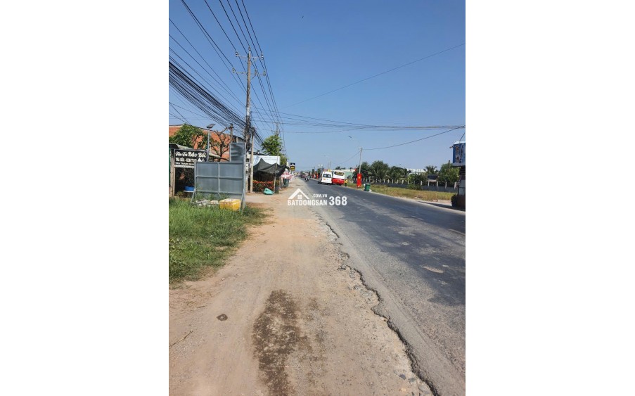 Bán đất mặt tiền QL62 Long An (cũ) TDT 666.9m2