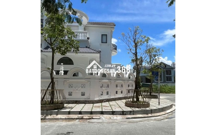 Nhà phố liền kề khu 13E - Bàn giao nhà thô diện tích rộng rãi, pháp lý đầy đủ