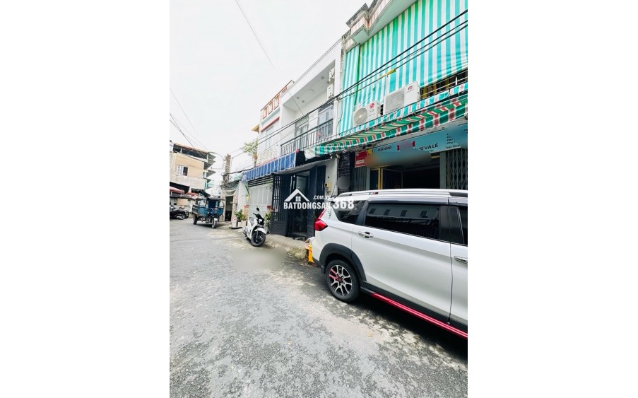 - Vị trí: Sát Aeon Tên Lửa - Tỉnh Lộ 10 - Lê Đình Cẩn - Mã Lò - giáp Quận Tân Phú, Quận 6