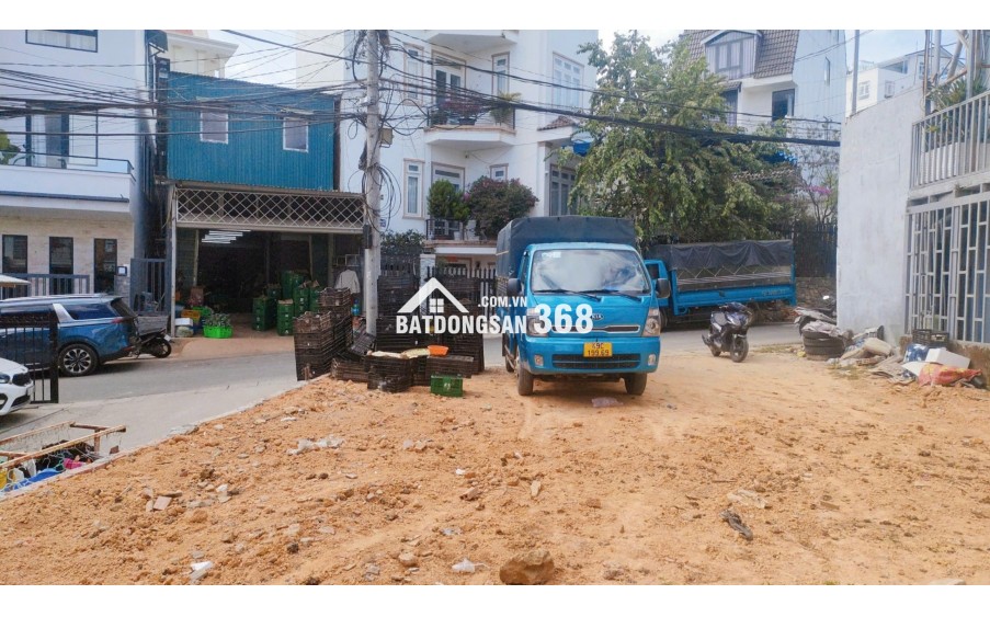 Bán đất trung tâm Đà Lạt, đường Ma Trang Sơn, P.5, lô góc 2 mặt tiền
