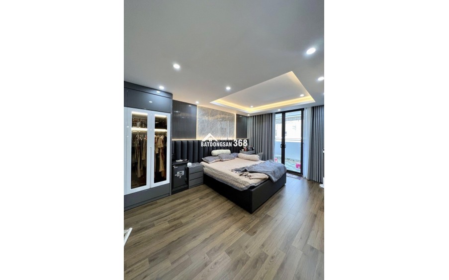 Tìm khách THUÊ cho căn hộ 3PN cực rộng Hapulico Complex 21T2 chỉ 17tr/tháng