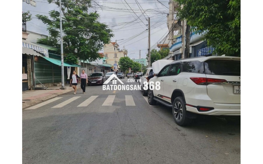 Bán nhanh , GIẢM 50% , 426m2 , ngang 17m , Nguyễn Trãi , Thuận An , Gần Bệnh Viện Becamex QL13