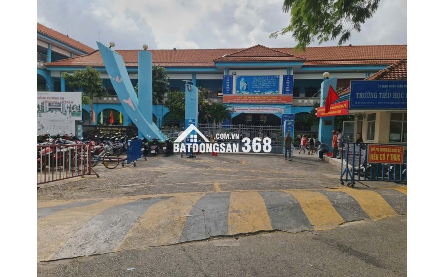 Bán nhanh , GIẢM 50% , 426m2 , ngang 17m , Nguyễn Trãi , Thuận An , Gần Bệnh Viện Becamex QL13
