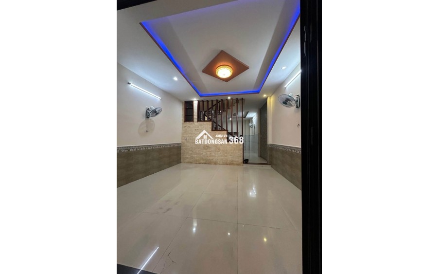  NHÀ MẶT TIỀN NGUYỄN CÔNG HOAN – 100M RA BẾN XE – VỪA Ở VỪA KINH DOANH HÁI RA TIỀN 