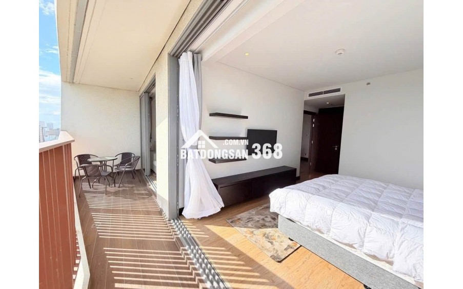 Bán studio 38,05m² view trực diện biển Mỹ Khê Soleil Đà Nẵng, full nội thất, bàn giao vận hành ngay, 4.2 tỷ