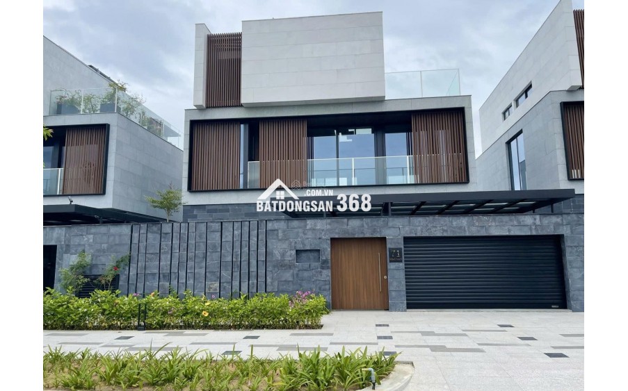 Bán biệt thự ven sông khu đô thị Phú Mỹ An, Đà Nẵng diện tích 300m², 0773218937  hồ bơi riêng, sàn 349,1m²