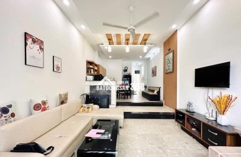 Chính chủ bán nhà Bình Tân, hẻm cách mặt tiền 15m, 4x14m, 56m2, SHR, giá chỉ 3.05 tỷ