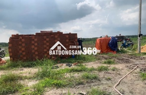 685triệu/270m2 sổ hồng sẵn, mặt tiền đường nhà nước mở rộng 18 mét thông 2 đầu.