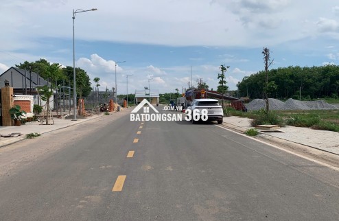 Đất 480m², mặt tiền đường 16m, kế bên 12 ki-ốt đang xây tại Chơn Thành